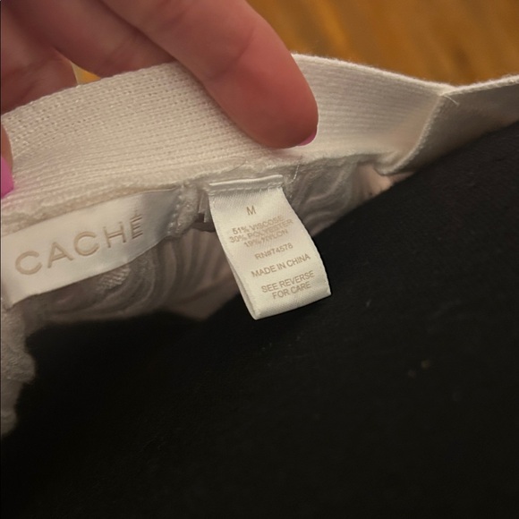 Cache Cream Ribbed Tank Top - Picture 2 of 6